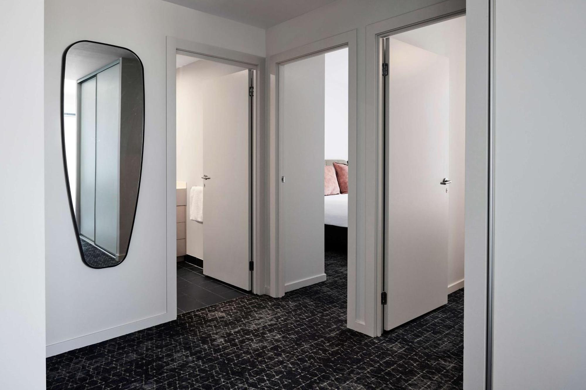 Adina Apartment Hotel Melbourne Flinders Street מראה חיצוני תמונה